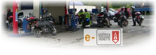 Motoros matrica a benzinkutatkn�l